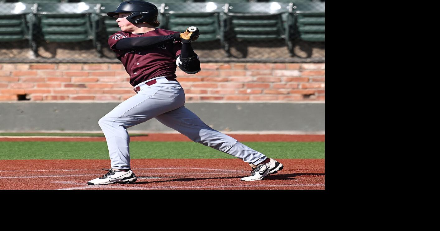 Finch and Gray take top honors in Skeltur Conference