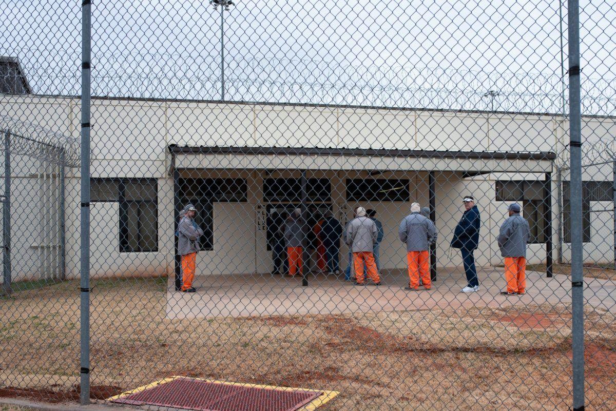 Report Oklahoma prisons plagued with staffing shortages, operational