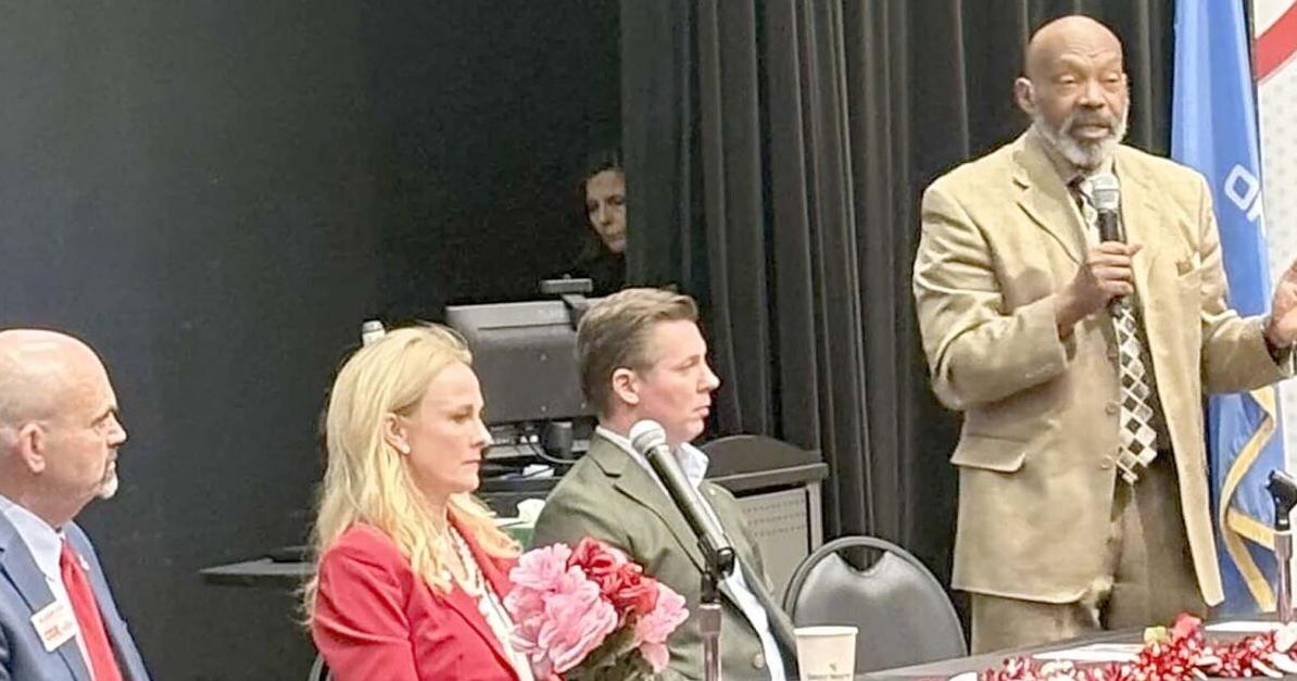 School chief candidates outline positions