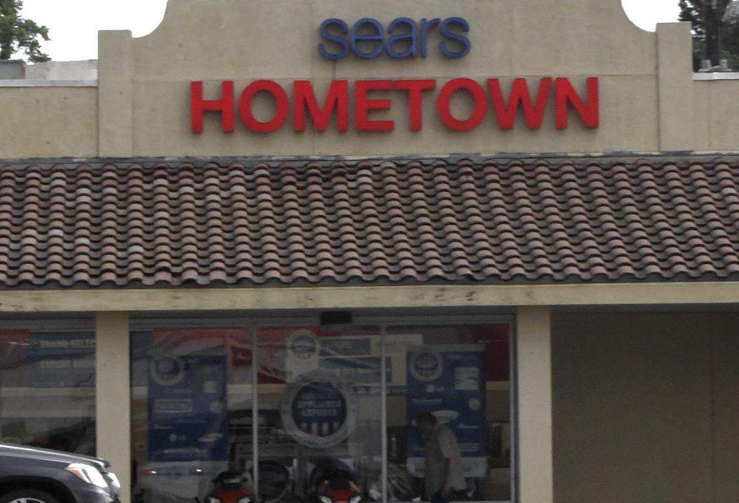 Sears Hometown manager at loss as to why store closing ...