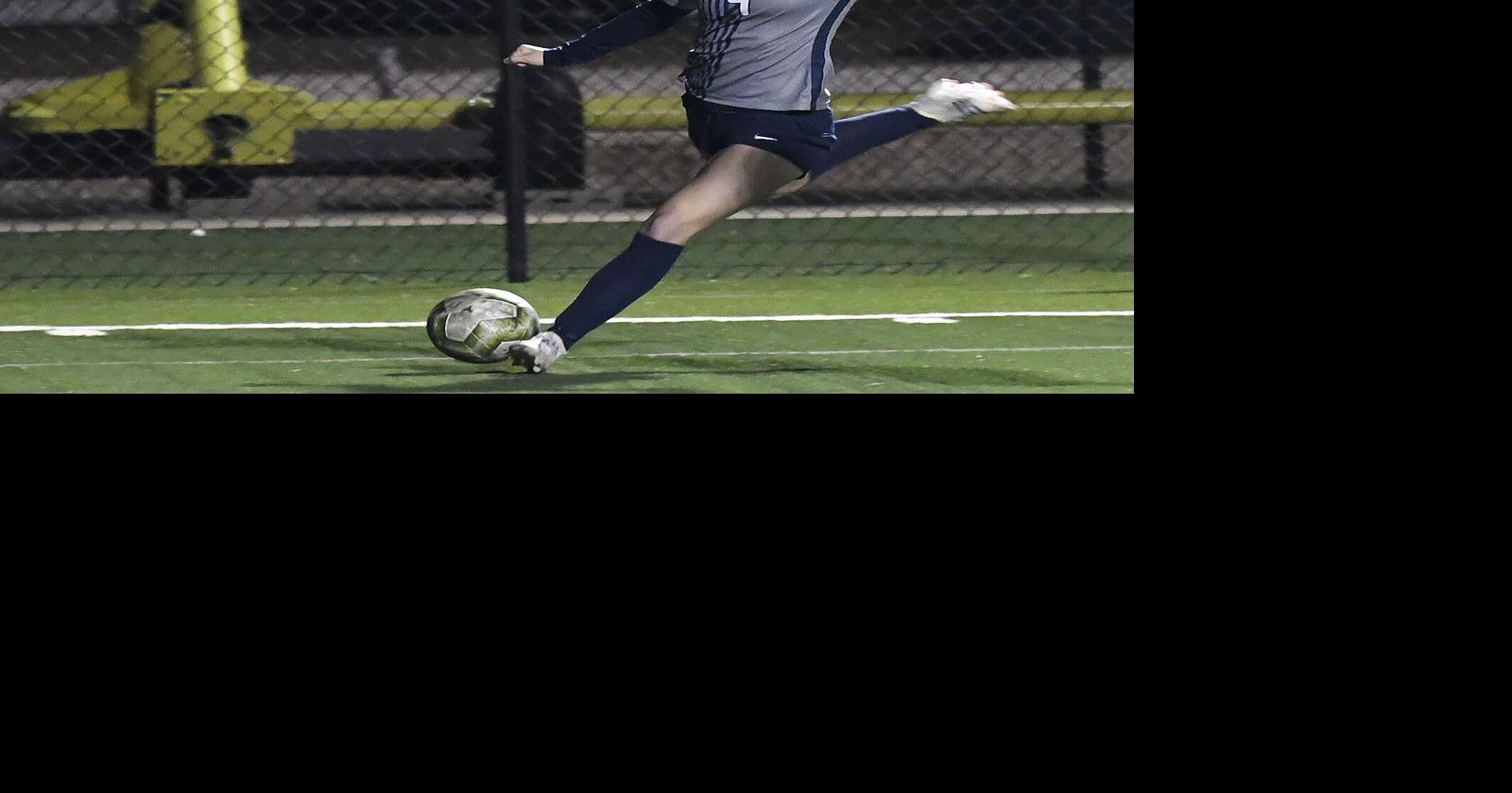 Soccer teams open district with Sand Springs | Sports | enidnews.com