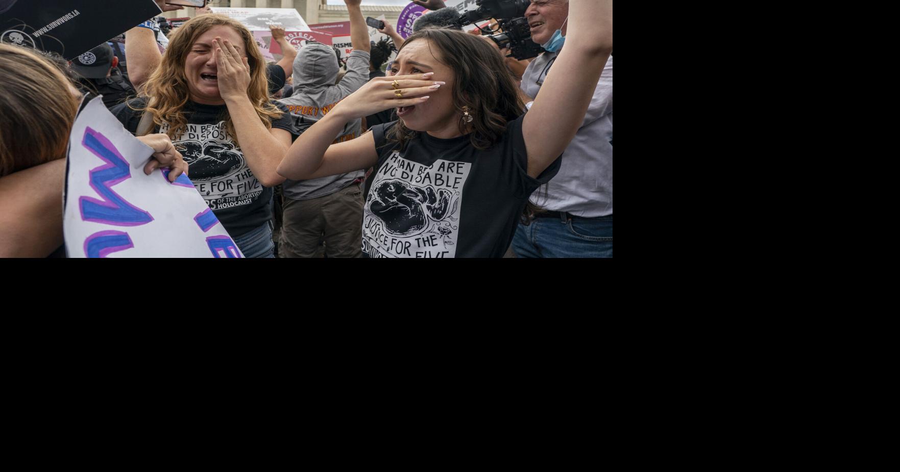 Photo slideshow: Roe V Wade overturned