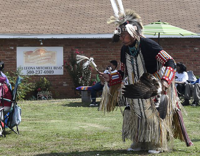 Oklahoma tribes split over tribal status of former slaves' descendants -  Cronkite News