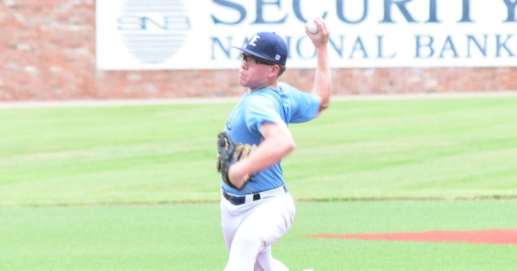 Majors' pitching shines in win over Texas Marlins