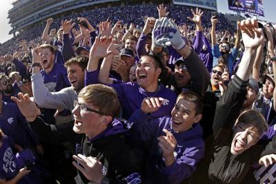 college football fans cheering