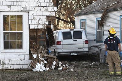 Van Hits 2 Houses On East Maine News Enidnews Com