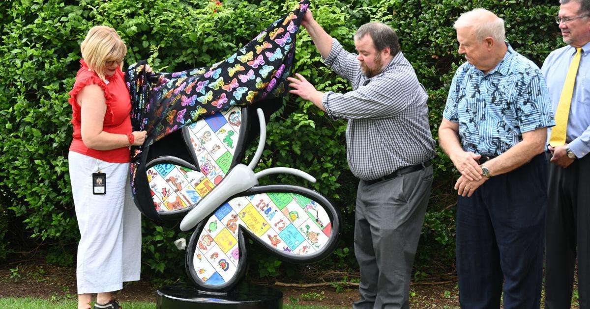 Wings of Hope dedicates butterfly at News Press open house