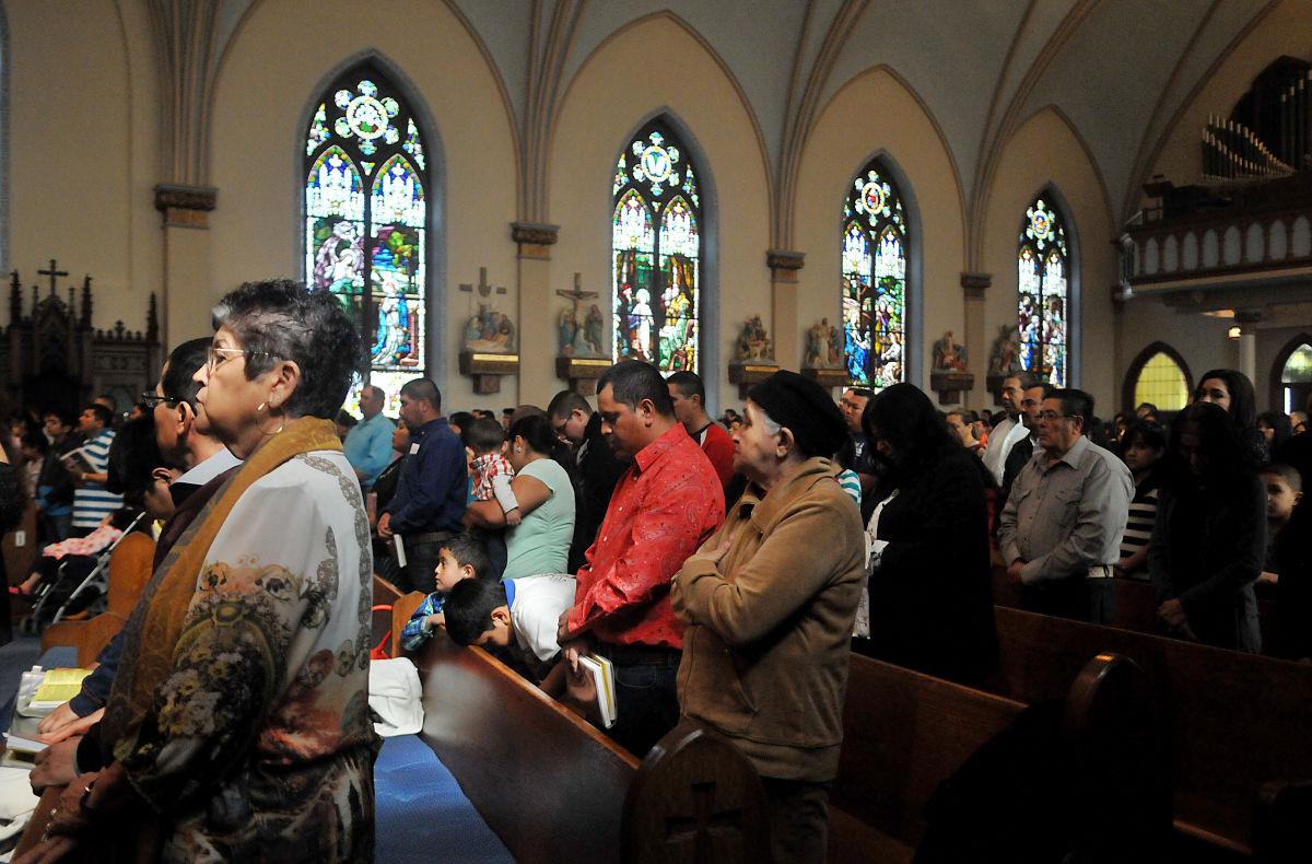 Spanish Mass at local church reaches out to the Hispanic masses