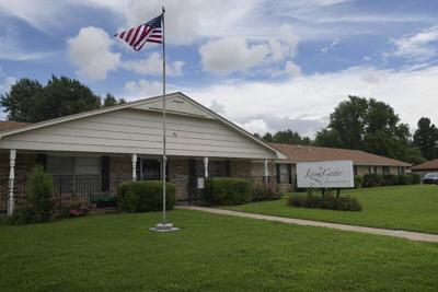 Nursing Homes Work To Keep Residents Safe During Pandemic Virus Enidnews Com