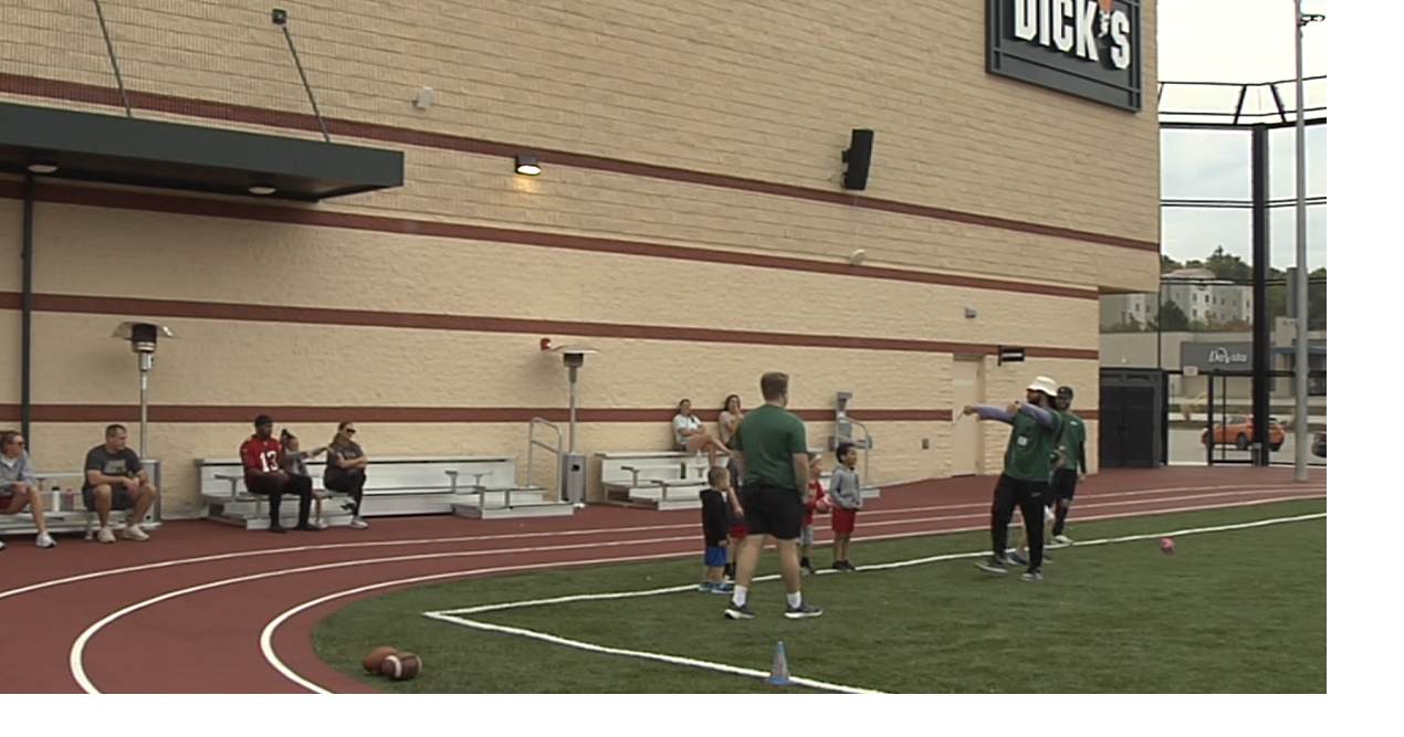 Learn to Play Football with Go Play Day | Local News | erienewsnow.com