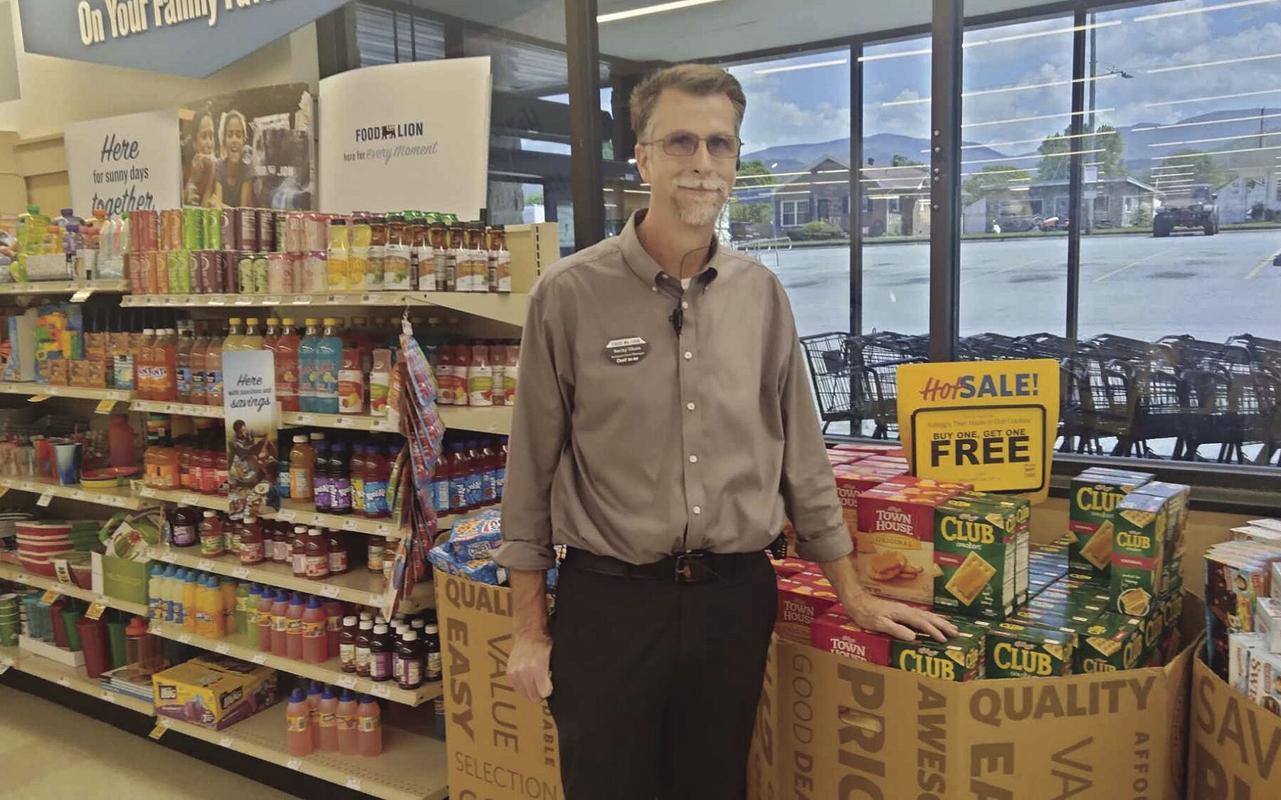 Food Lion honors Erwin associates for long service News