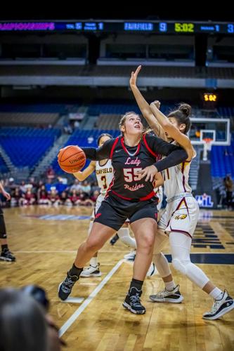 Bearettes' Howard Cool, Youthful Customer On Court 