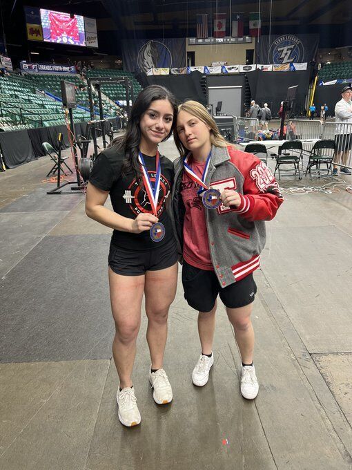 Tyler Legacy's Mia Zuniga wins powerlifting state alt with