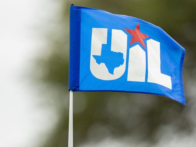uil golf.jpg