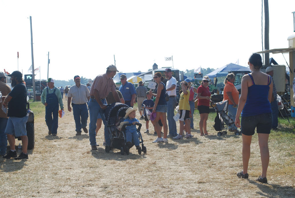 Thousands brave the heat at this year's Four State Farm Show News