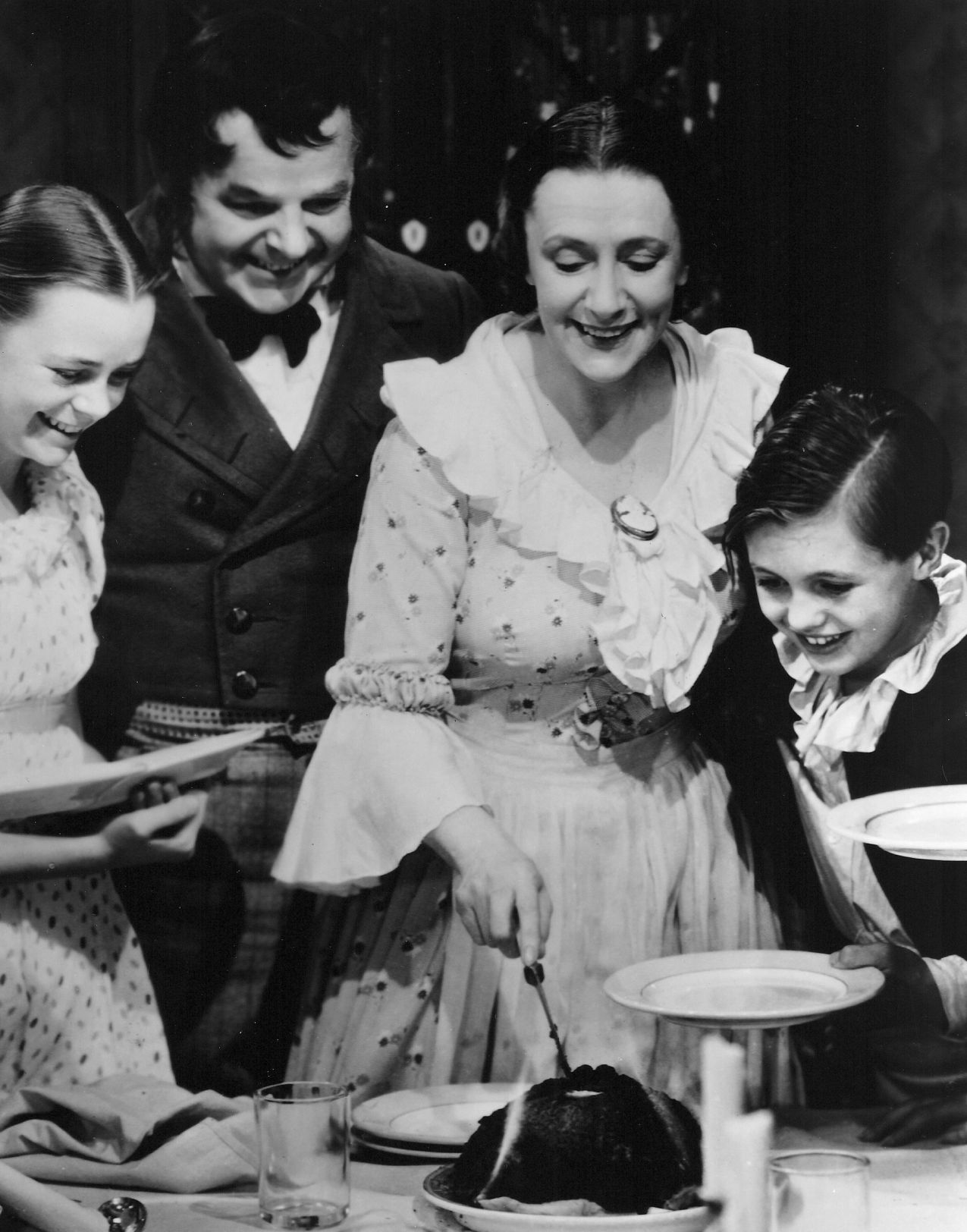 June Lockhart remembers A Christmas Carol Community