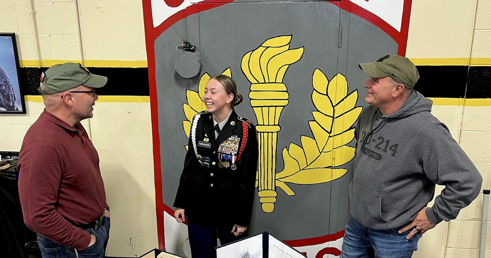 Honaker accepts Air Force Academy scholarship - Vimarsana News