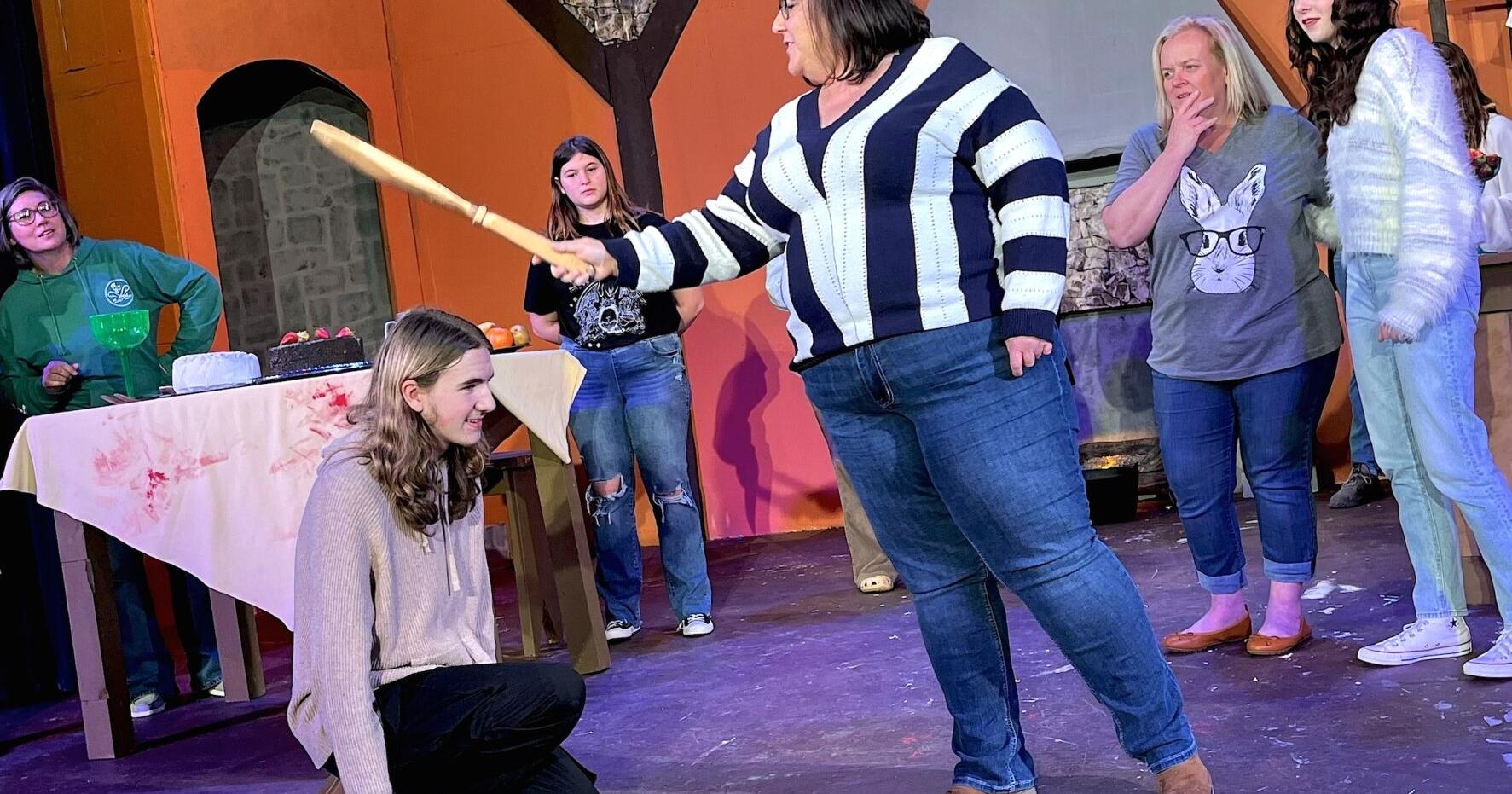 Historic Fayette Theater preps for "Jack and the Giant" | News - Vimarsana News