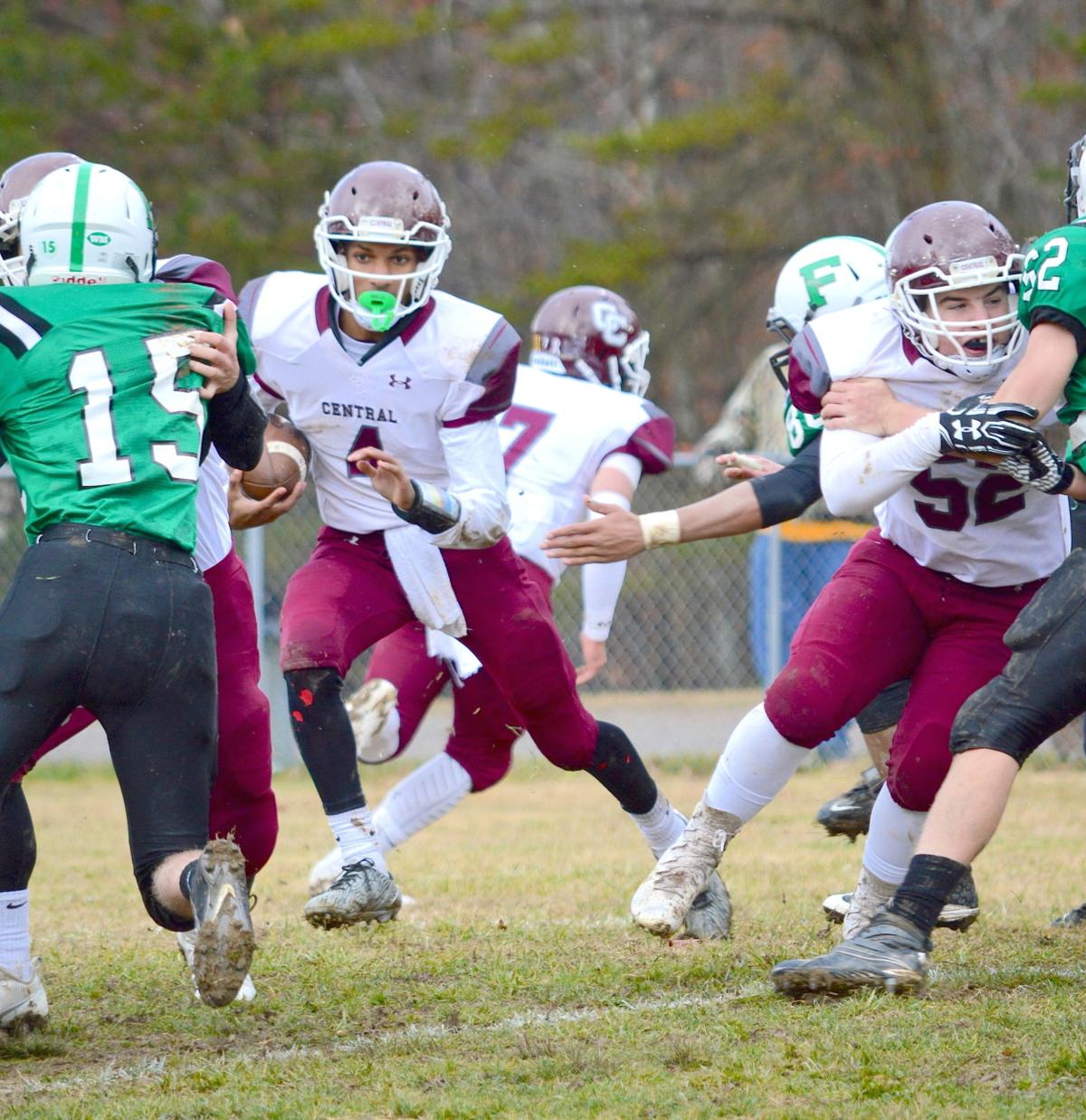 Pirates Race Past Wheeling Central Into Class A Semifinals