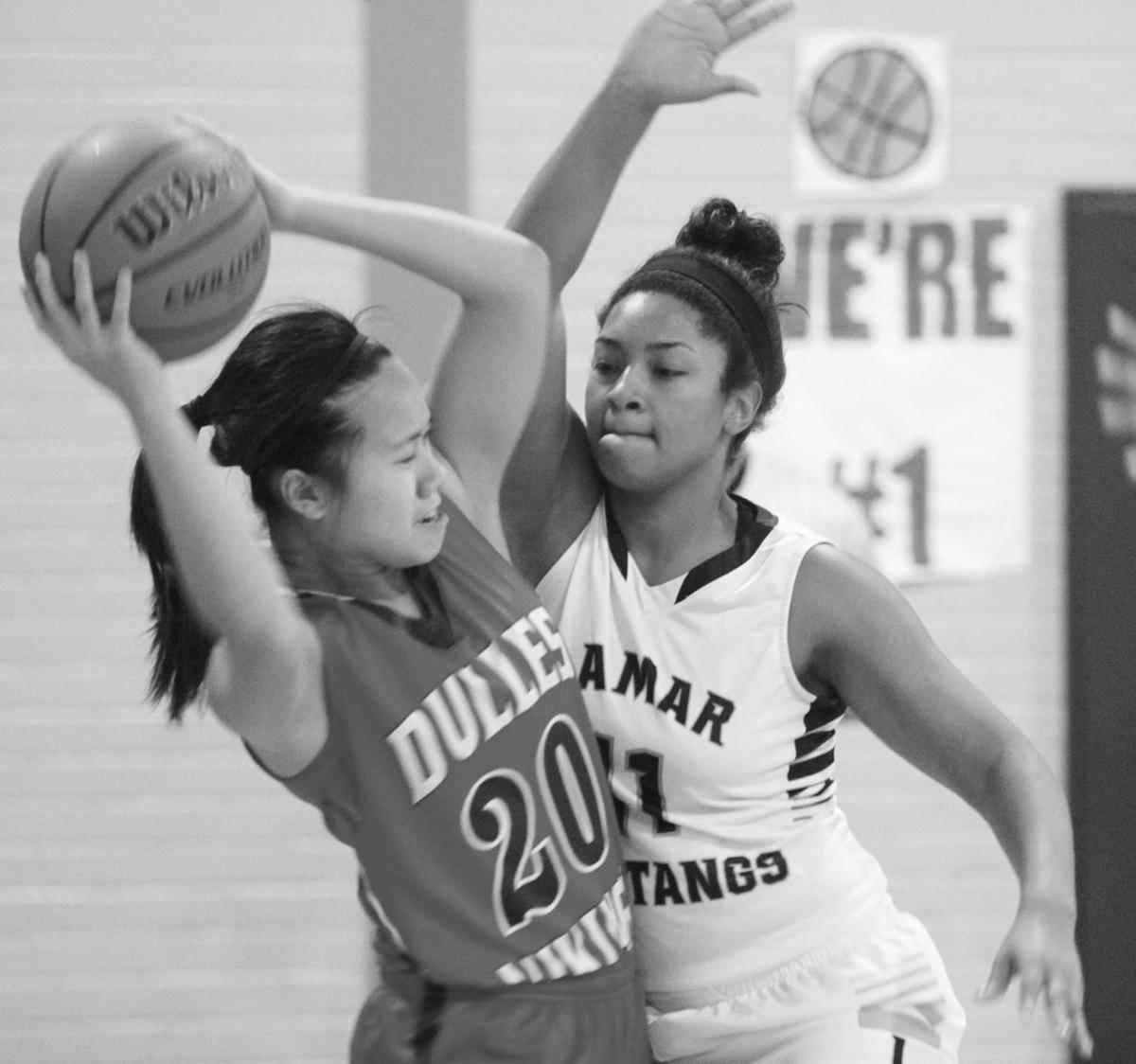 Lamar Consolidated Girls Re Zone Dulles In 54 44 Victory Sports