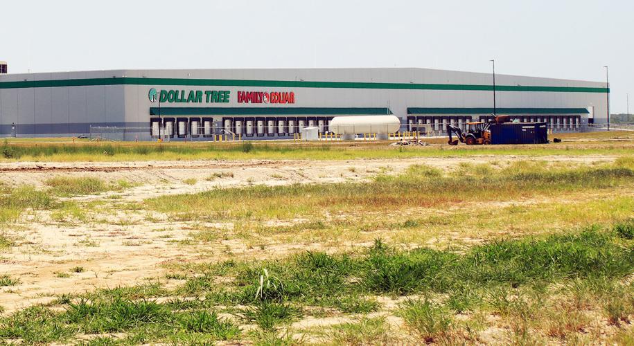 Dollar Tree distribution center to bring hundreds of jobs to Rosenberg
