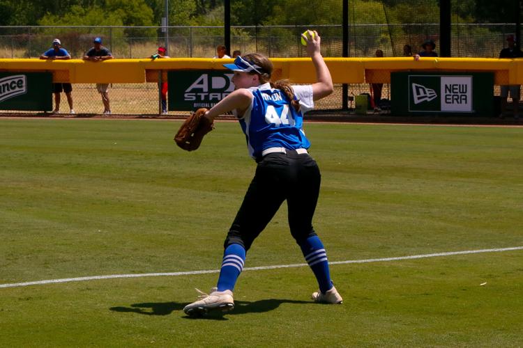 072422_Needville_New_Mexico_12U_Softball-324.jpg