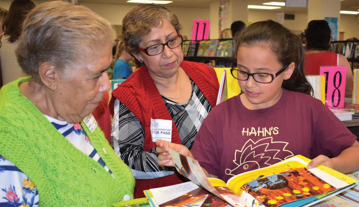 Needville Elementary hosts annual book fair Photo Gallery