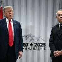 Trump threatens Canada with higher tariff, mull…