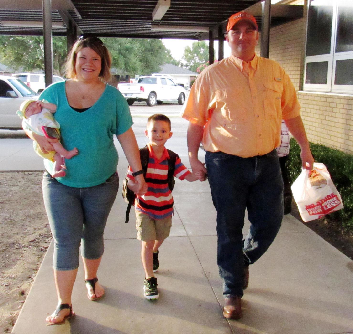 Needville ISD sees 3,150 students on first day of school School News