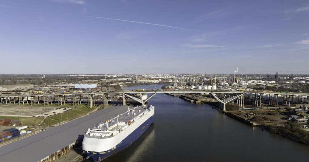 Businesses that depend on Port of Houston are t…