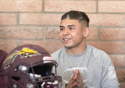 Nhs Senior Signs To Play College Football For M State Spartans