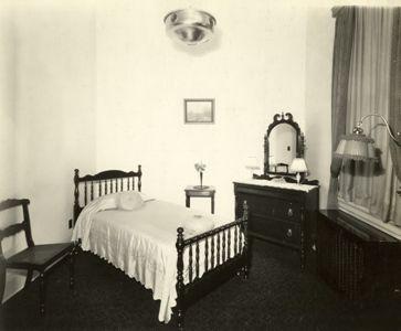 Reposing Room