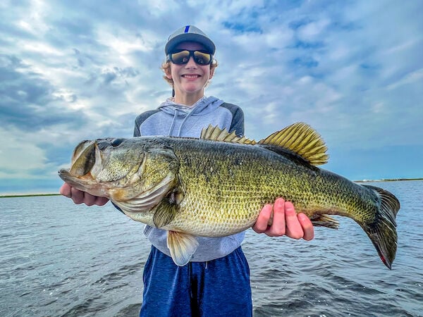 Fishing Report - Fishing For Large Mouth Bass with Roland Martin Lake  Okeechobee Florida