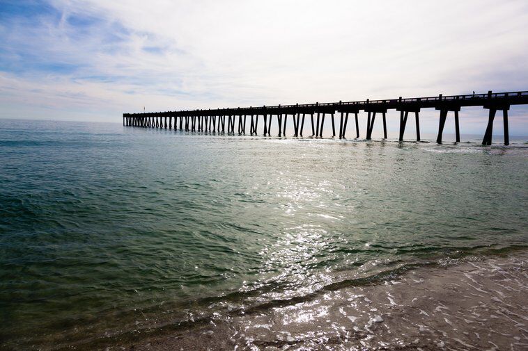 $1400 Mackerel Accident  Navarre Beach Fishing Pier 