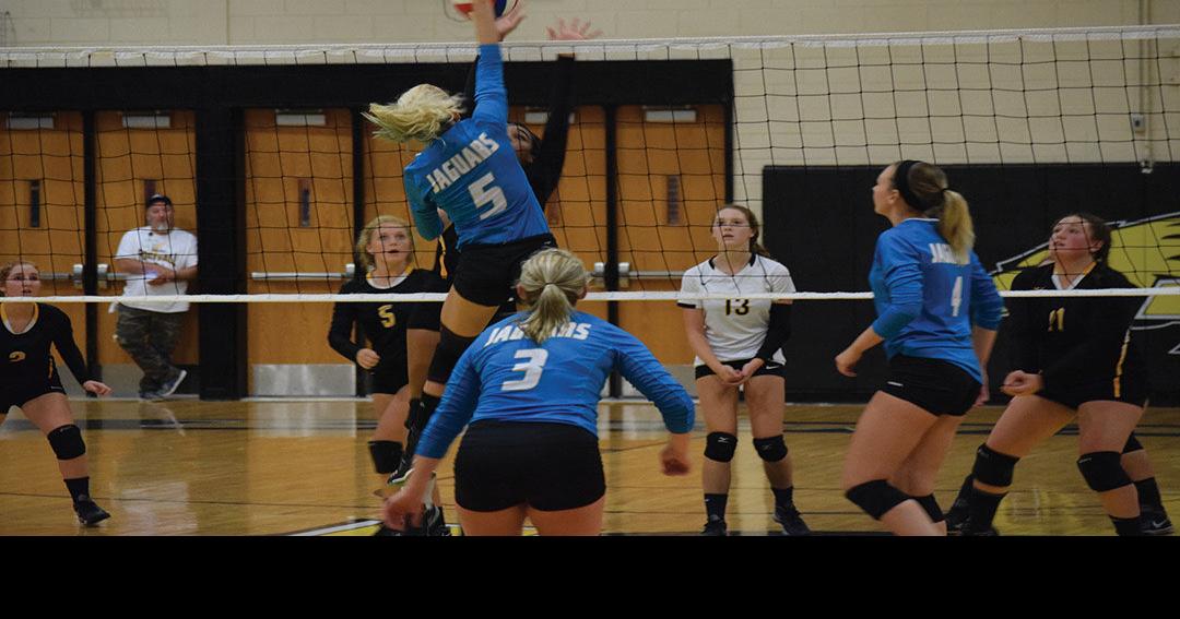 Floyd Central volleyball team wins in debut Sports