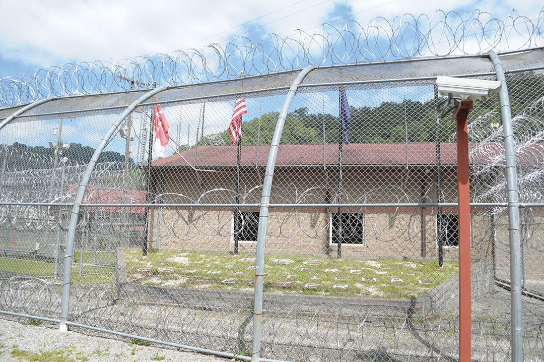 State's move to reopen private prison brings hope to Wheelwright | News |  