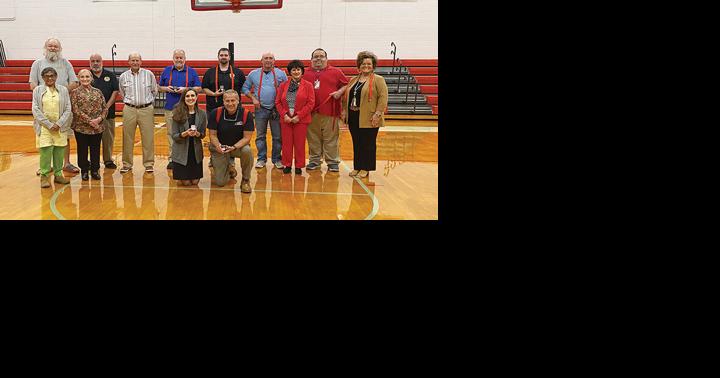 Floyd educations honored with Stillwell Service Medal - Vimarsana News