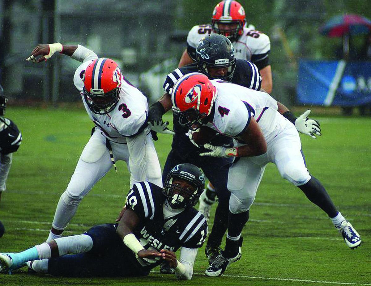 COLLEGE FOOTBALL: Wesley tops Hobart in DIII quarterfinals | Sports | fltimes.com