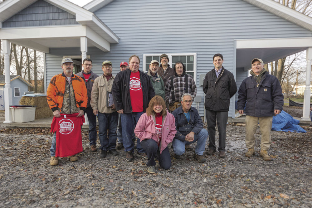 Valu Home Employees Volunteer For Habitat Humanity News Valu Home Employees Volunteer For Habitat Humanity News Fltimes Com