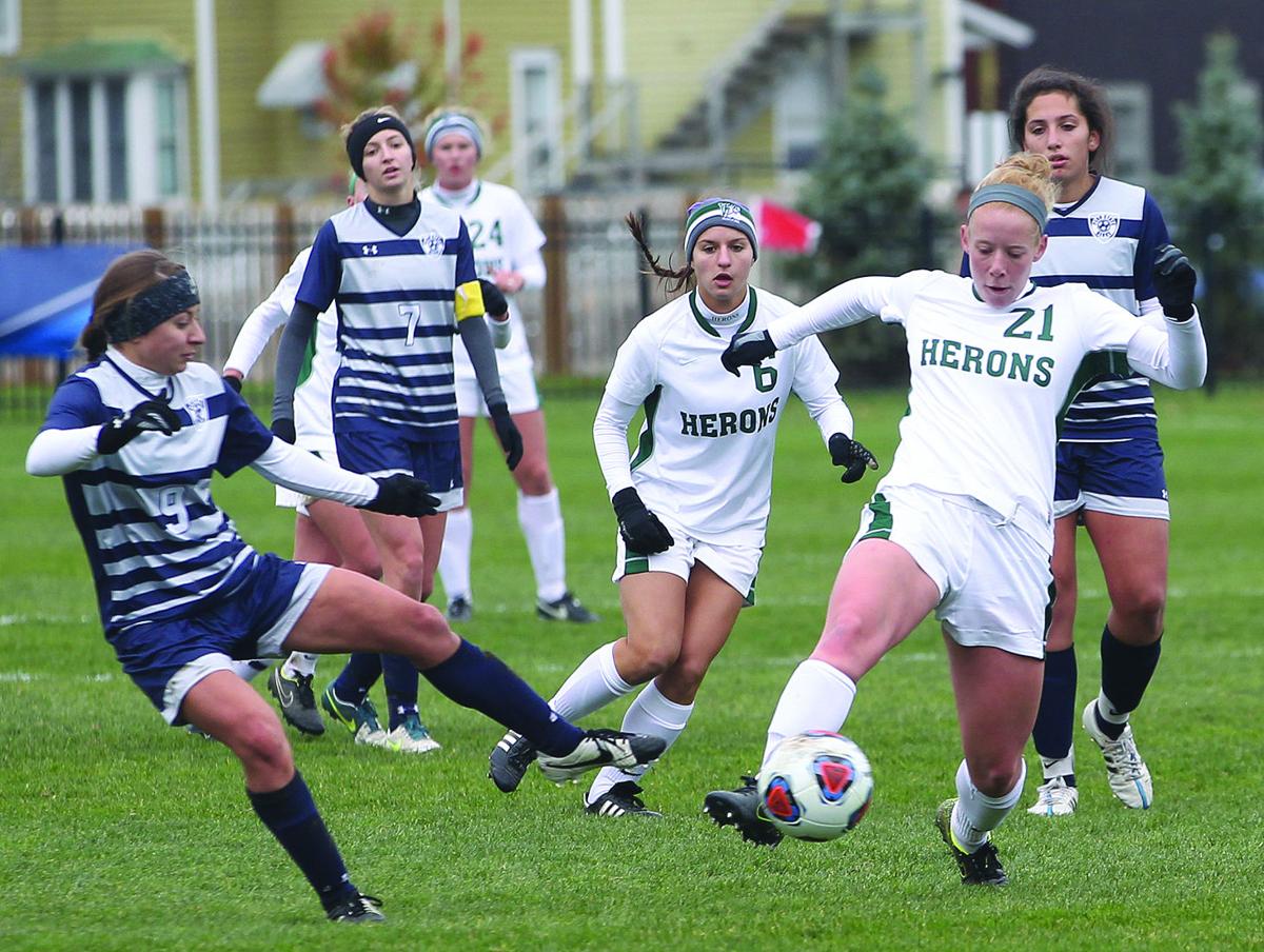 WOMEN'S COLLEGE SOCCER William Smith dominates Penn StateBerks