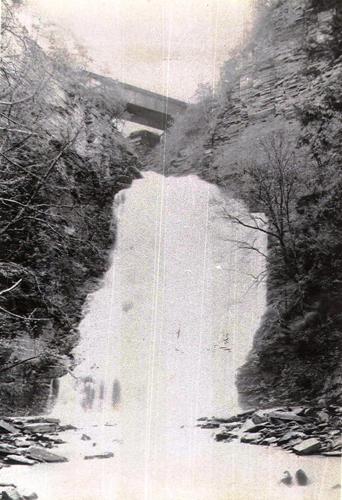 File:Silver Thread Falls - Pennsylvania (5677555683) (2).jpg - Wikipedia