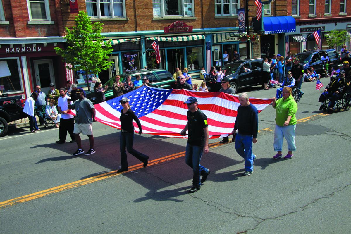 ON THE HOMEFRONT: Patriot Guard Riders escort VA veterans to Memorial