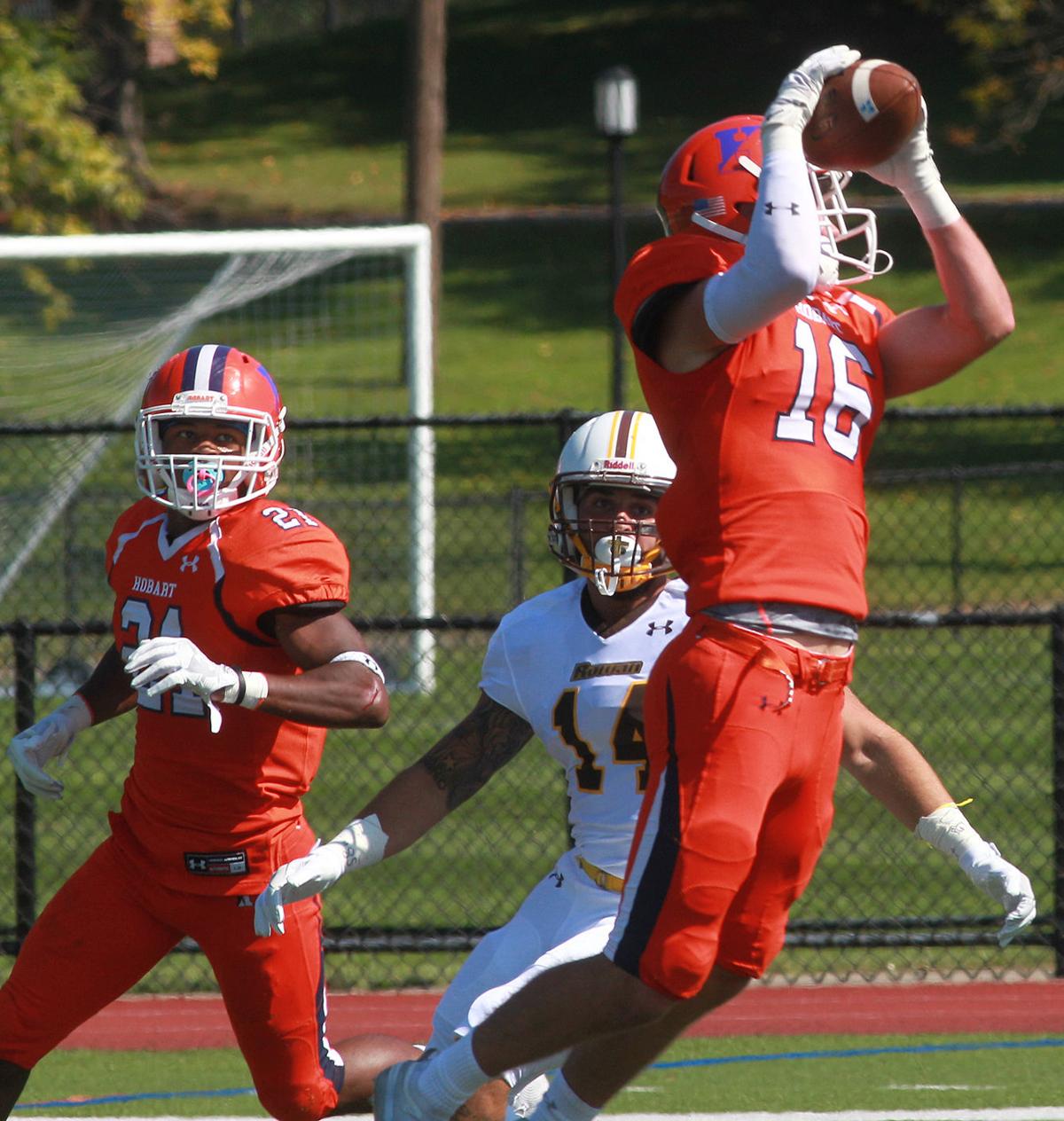 College Football Hobart Completes 14 Point Comeback To Remain