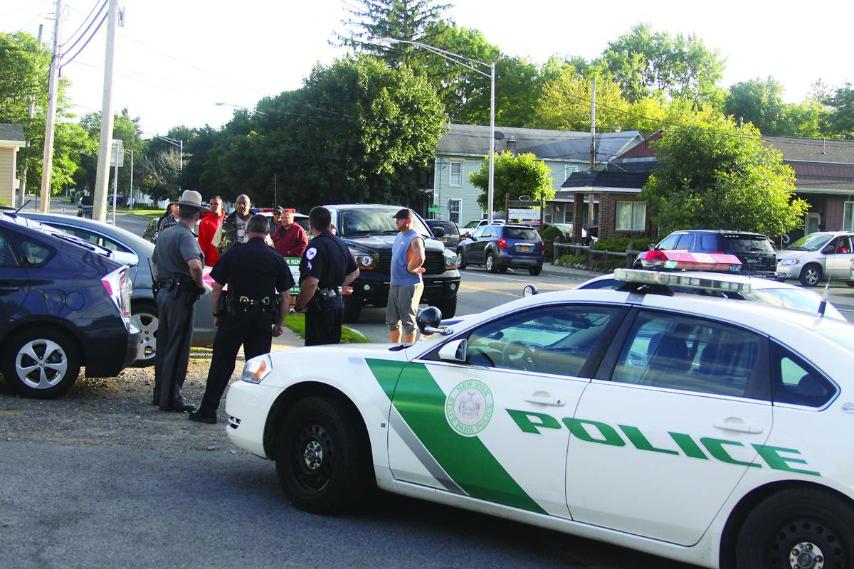 MORE CAYUGA CONFLICT Six Unity Council supporters take over cigarette