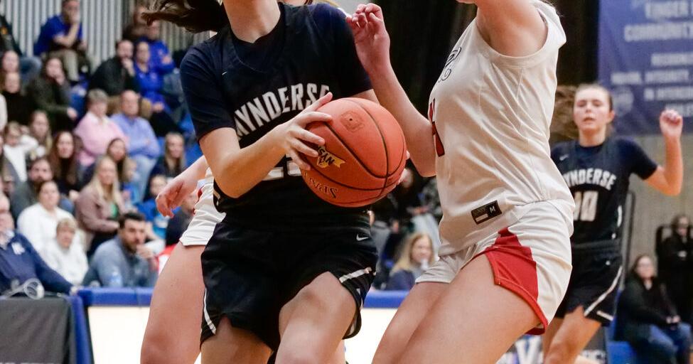 PHOTO GALLERY: Mynderse girls basketball battles Hornell in B1 finale at FLCC