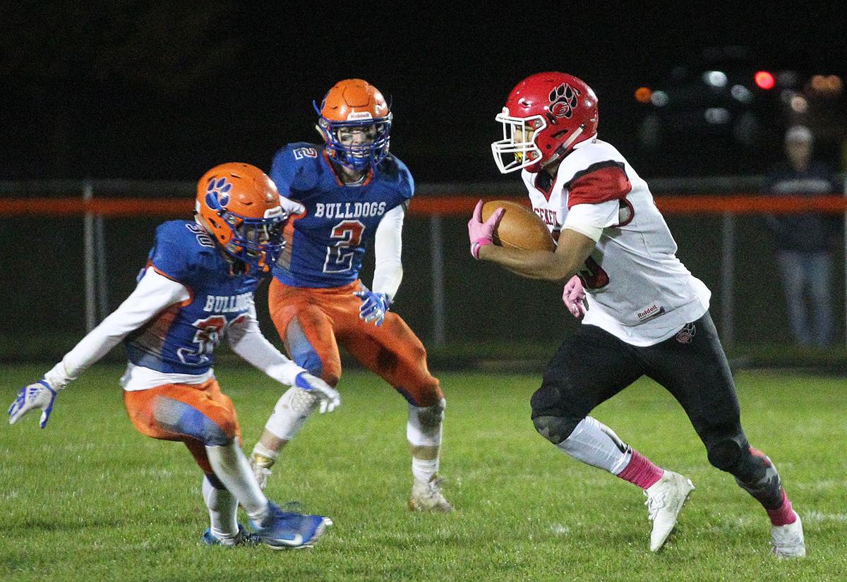 High School Football Geneva Falls To Livonia In First Round Of