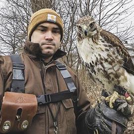 Bristol Hills Historical Society hosts falconer - Vimarsana News
