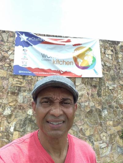 MAKING A DIFFERENCE: El Morro hosts fifth annual free Thanksgiving