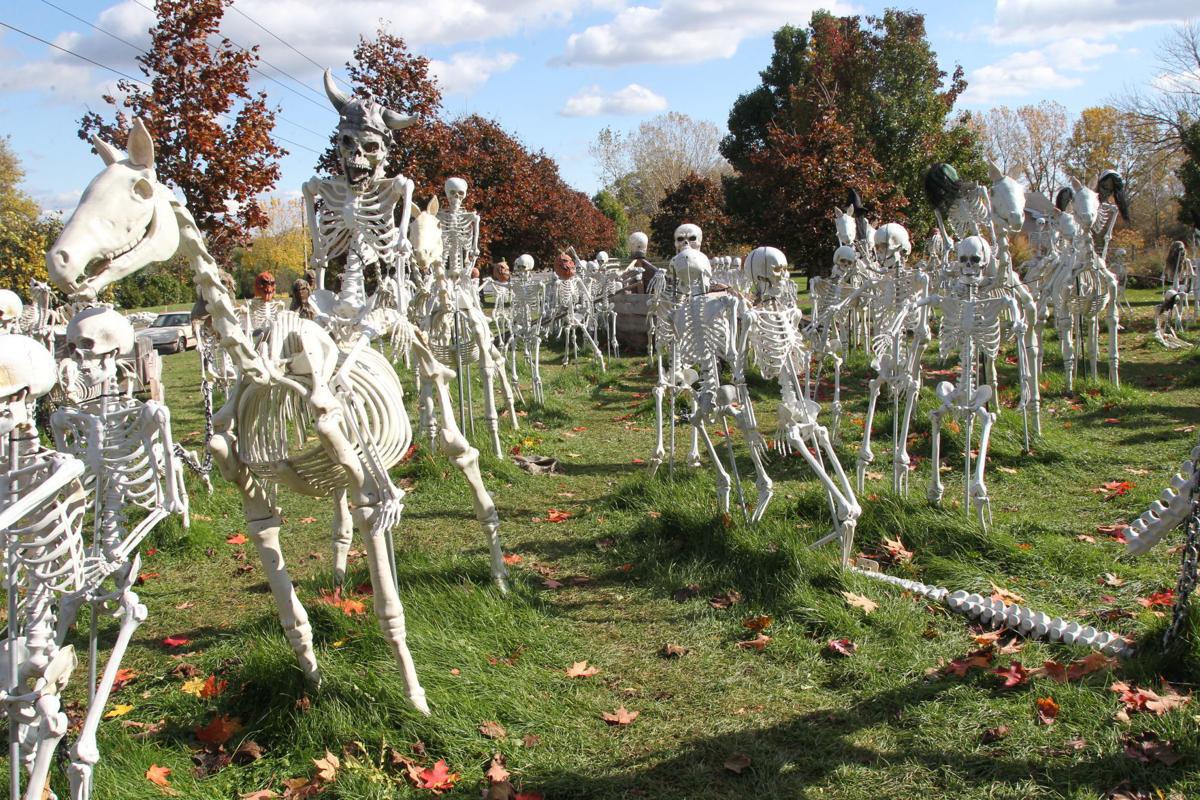 Photo gallery Hopewell Halloween display News