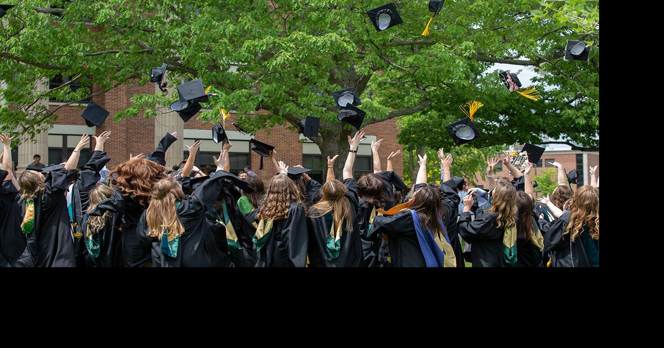 Traditional graduation returns to Keuka | News | fltimes.com
